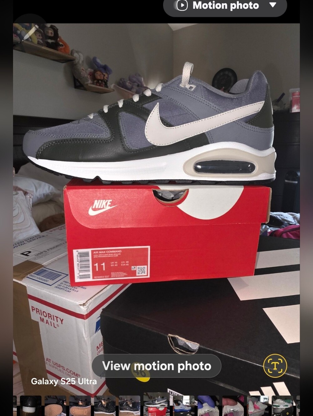 Nike Men’s Air Max Command Sneakers - Gray, Black, White. New In Box. Size 11